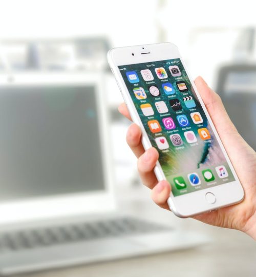 pexels-photomix-company-887751